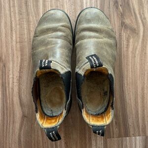 Well Loved Blundstones - Size 5